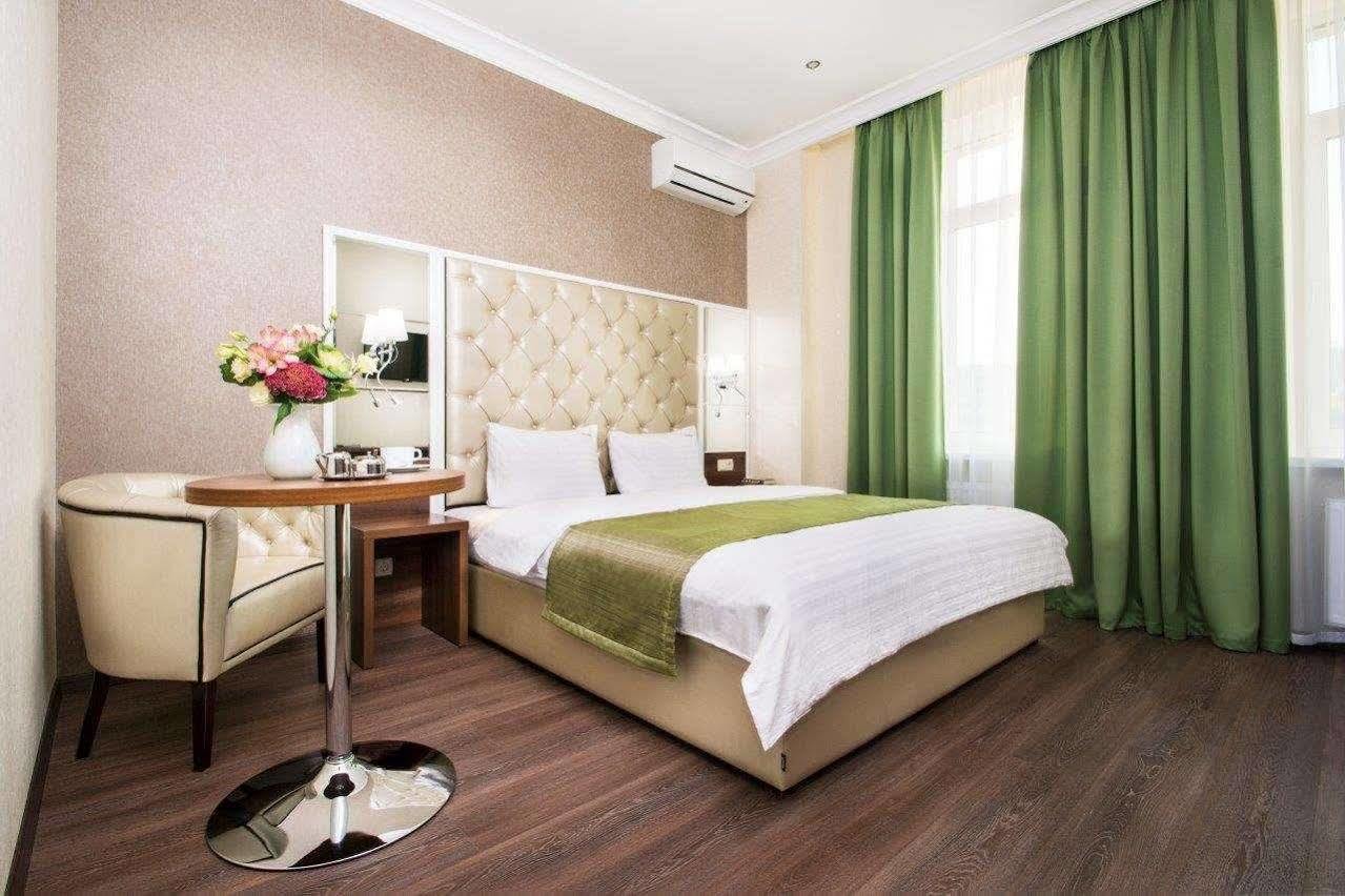 บอง อพาร์ท โฮเทล Hotel เคียฟ ภายนอก รูปภาพ