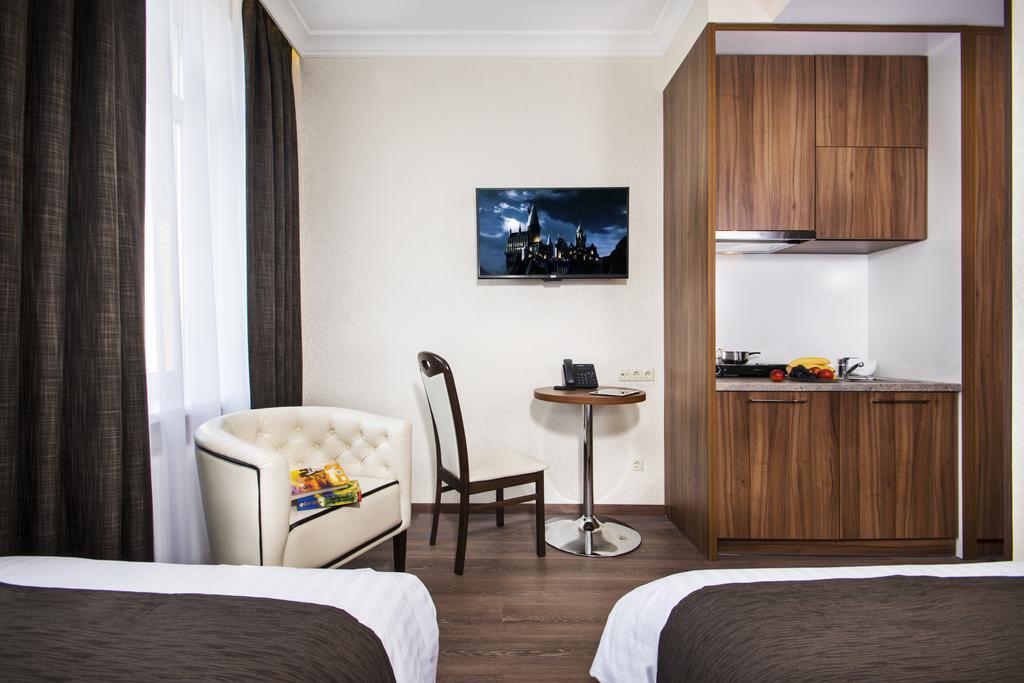 บอง อพาร์ท โฮเทล Hotel เคียฟ ภายนอก รูปภาพ